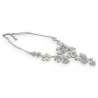 Collier bohème argenté avec fleurs en métal et détails ivoire, style délicat et na...