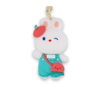 Porte-clés peluche lapin blanc avec salopette turquoise et sac rose, style kawaii Porte-clés peluche lapin blanc avec salopette turquoise et sac rose, style kawaii