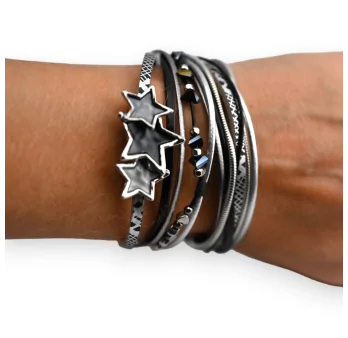 Two-strand black star-shaped bracelet