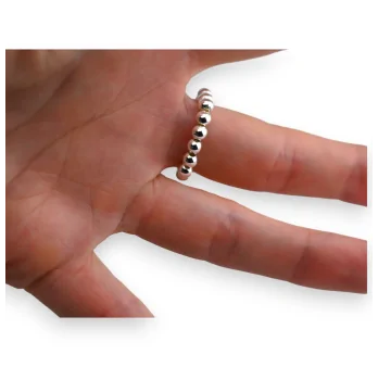 Fancy silver thin heart-shaped rhinestone charm ring