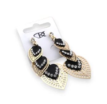 Hanging earrings with hearts and rhinestones
