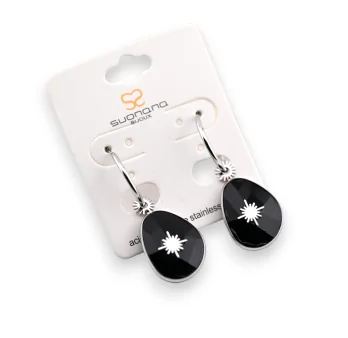 Ohrringe aus Stahl mit schwarzem Stein und Stern