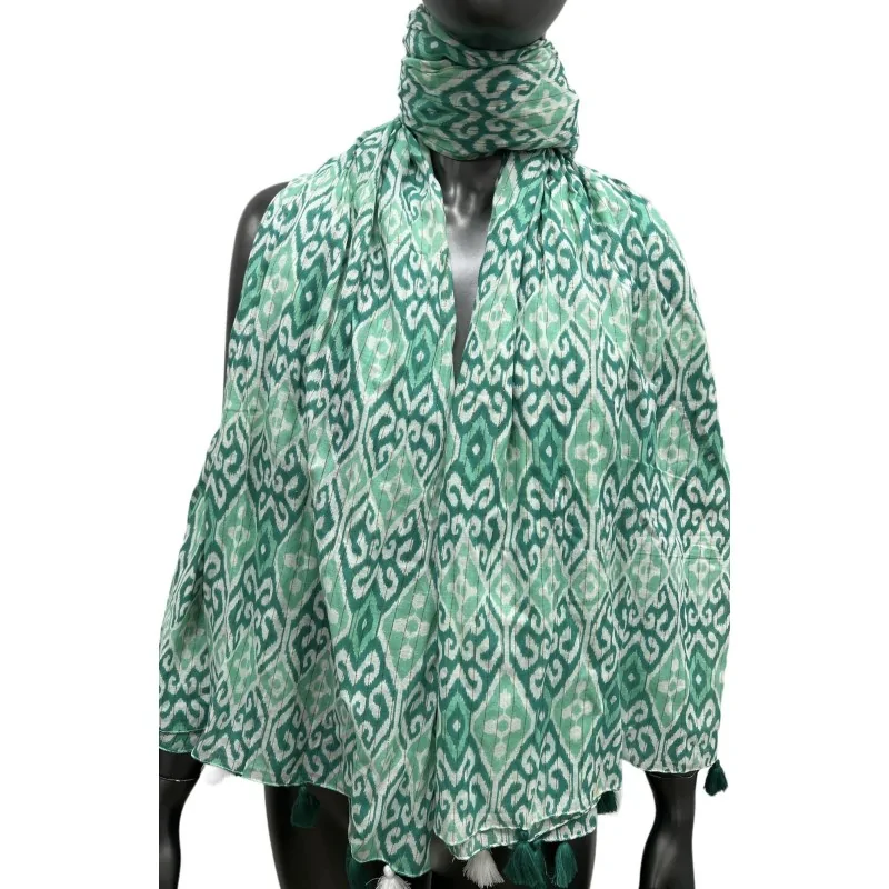 Arabesque scarf in graduated shades of green