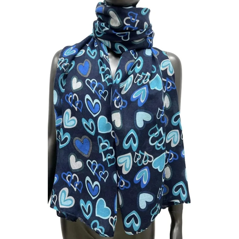 Foulard motif cœur nuance de bleu