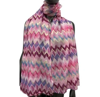 Geometric pattern scarf in pink shade adorned with gold