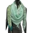 Four-sided scarf in green shades