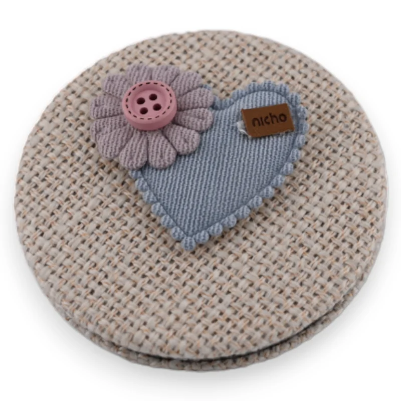 Small beige pocket mirror with 3D pink flower heart