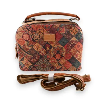 Bolso de corcho cuadrado con diseño multicolor
