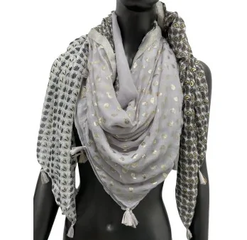 Square patchwork scarf with 4 gray black faces