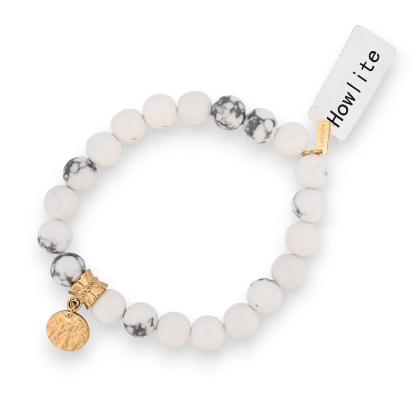 Howlite beads bracelet with medal charm