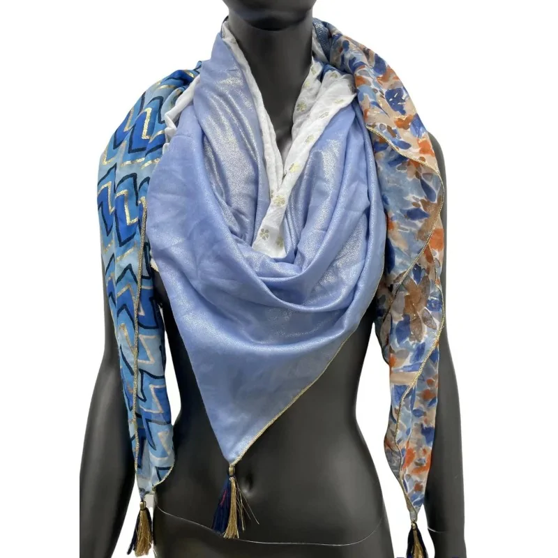 Square patchwork scarf printed with flowers and zig zag