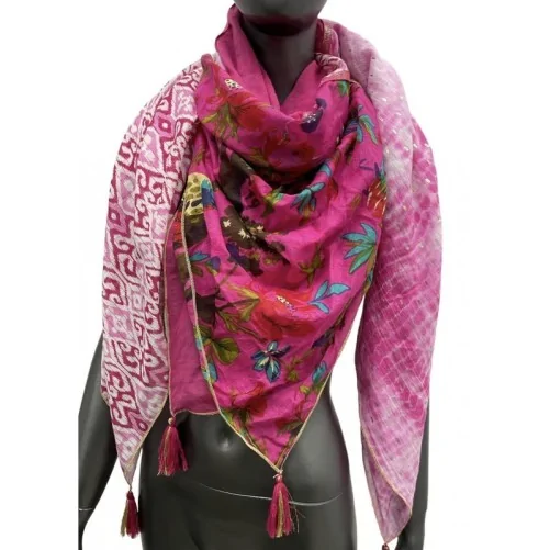 Sciarpa patchwork etnica e fiori fucsia