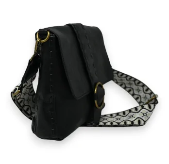 Black shoulder bag with jewel clasp