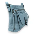 Bolso bandolera azul celeste con múltiples bolsillos