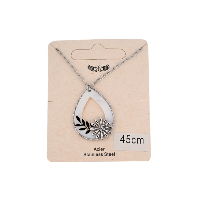 Halskette aus silberfarbenem Stahl mit Perlmutt-Medaillon und durchbrochenen Blumen