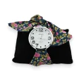 Reloj de pulsera con tejido azul pato y flor rosa