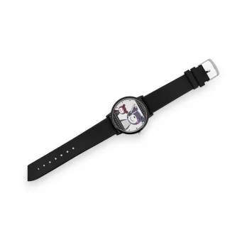 Faux leather watch with teddy bear family and black dial