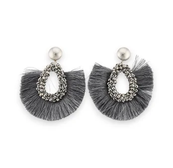 Fantasy earrings with fringes and gray beads