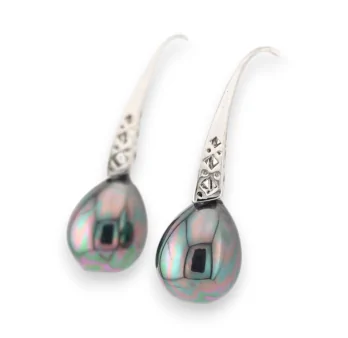 Silver fantasy earrings with grey pearls