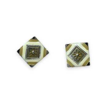 Patchwork square fancy jewelry set in beige shades