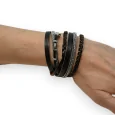 Pulsera de cuero doble negra trenzada y con strass