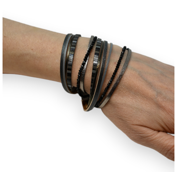 Double black leather bracelet with sparkling bead details