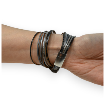 Double leather bracelet shades of black gray