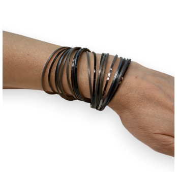 Double leather bracelet in shades of gray and black
