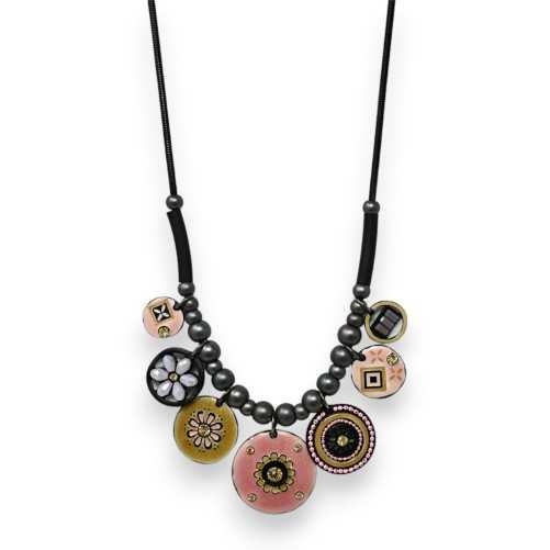 Fantasie-Halskette aus schwarzem Metall mit rosafarbenen Anhängern