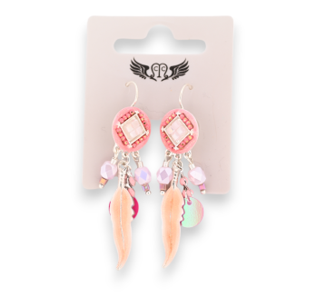 Sleeper earrings in shades of pink feather
