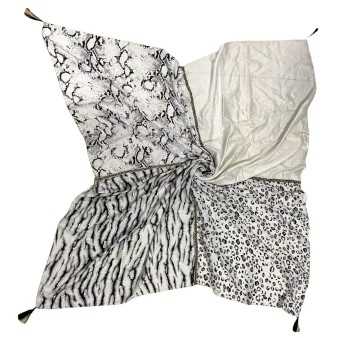 Patchwork-Schal mit Leoparden- und Zebramuster in Schwarz und Weiß