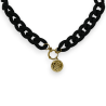Fantasie-Halskette schwarze Harzkette goldener geschnitzter Medaillon