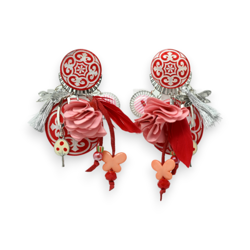 Arabesque red and white clip earrings