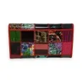 Portafoglio patchwork con finiture rosse