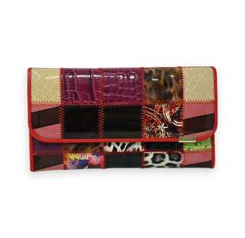 Patchwork leather wallet with red finishes