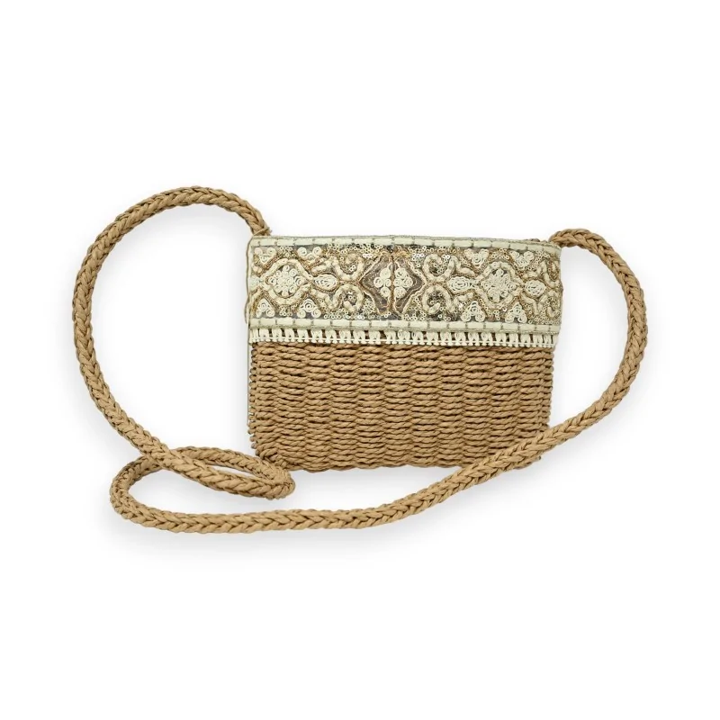 Bolso bandolera bohemio de paja con bordados