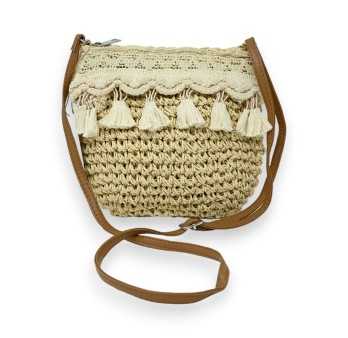 Bohemian style beige straw shoulder bag with macramé tassels