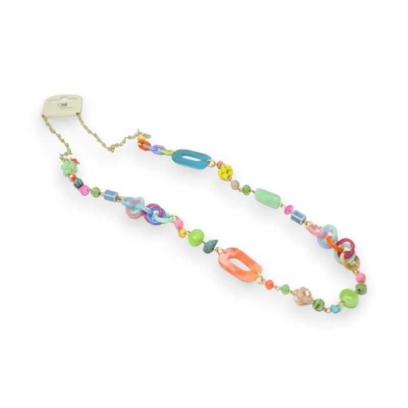 Collar delgado de varias capas multicolor con perlas y formas variadas
