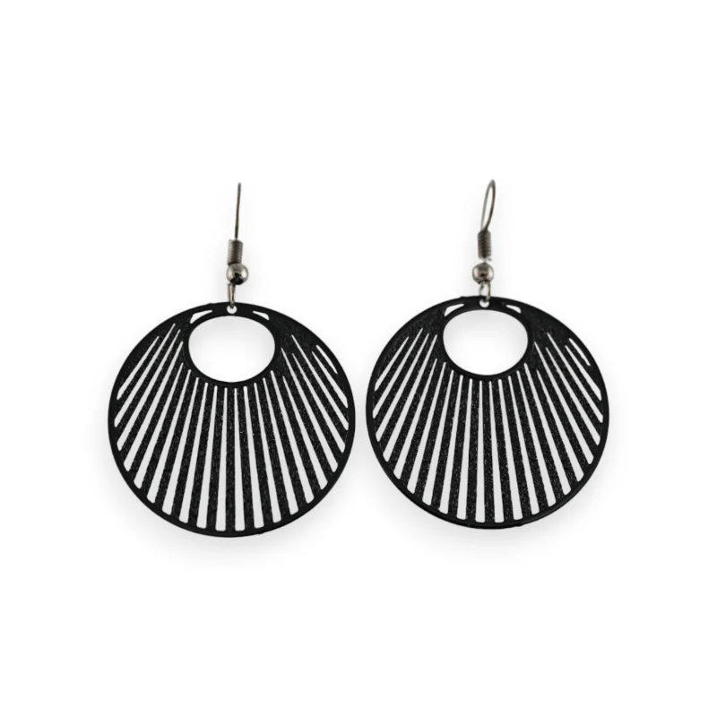 Black metal earrings with radiant design