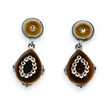 Dangling brown earrings