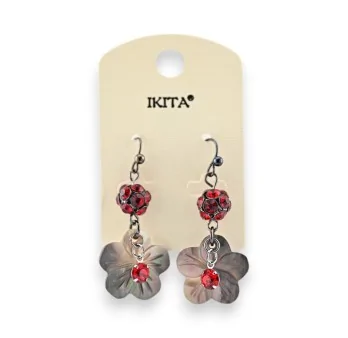 Pendientes Ikita de flor de nácar y strass rojo