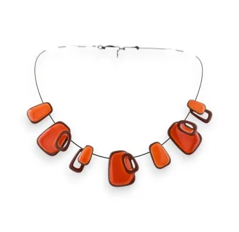 Collar geométrico naranja Ikita de metal negro