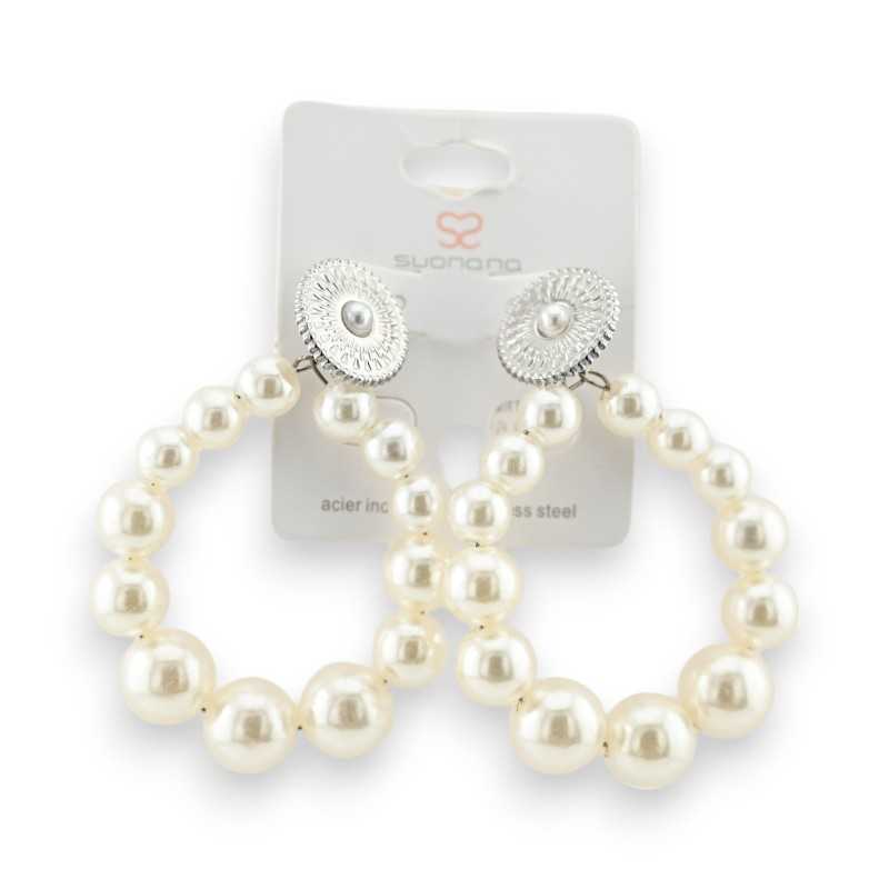 Kreolenohrringe mit weißen Perlen