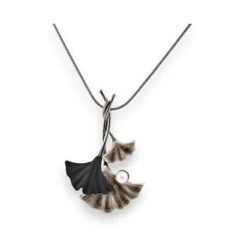 Collier Fantaisie Ikita Feuille de Ginkgo grise et noire