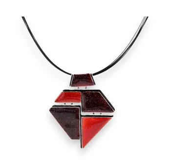 Geometric necklace in shades of red by Ikita