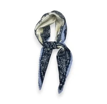 Pleated Scarf with Paisley Print Blue Shades