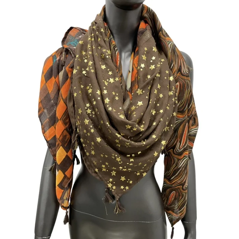 Foulard carré patchwork 4 motifs marron et orange