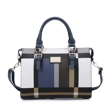 Chic checkered handbag