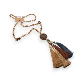 Collar largo bohemio chic con borlas