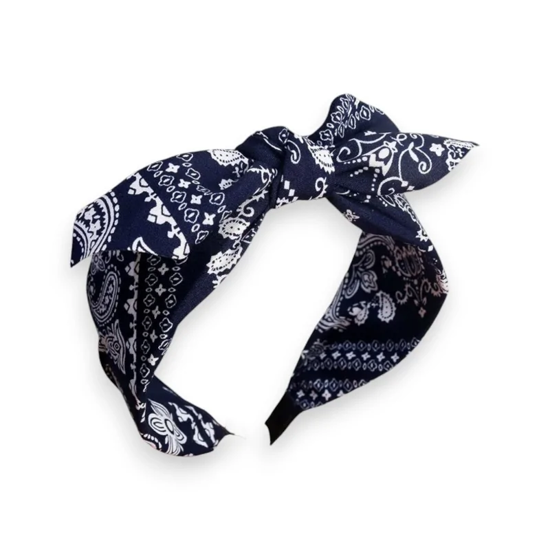 Modisches Haarband mit marineblauem Bandana-Muster